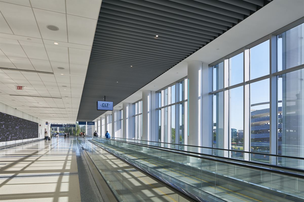 CDIA Charlotte Airport - PRESS GLASS SA